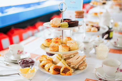 High Tea Cruise On Popeye - Accommodation Gladstone 4