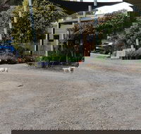 Yarra Valley Wineries and Rayners Orchard Tour from Melbourne - Accommodation Gladstone