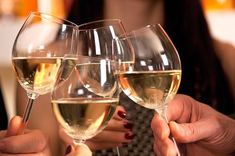 Yarra Valley Private Car Winery Tour And Chocolate.1-7 Passengers One Car Price - Accommodation Gladstone 5