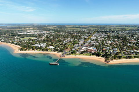 Phillip Island Helicopter Tour - Accommodation Gladstone 1