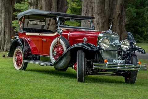 Blue Mountains Vintage Cadillac Tour With Local Guide - Accommodation Gladstone 2