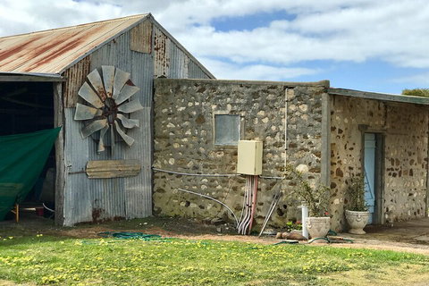 Kangaroo Island Half Day Food And Wine Trail Tour - Accommodation Gladstone 1