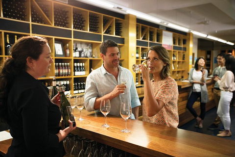 Yarra Valley Premium Tour Lunch And Sparkling Wine Tasting At Domaine Chandon - Accommodation Gladstone 3
