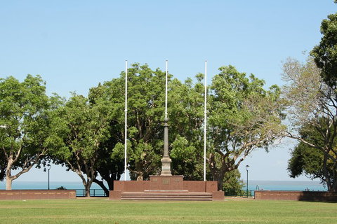 Darwin Walking Tour: World War II Reflections - Accommodation Gladstone 0