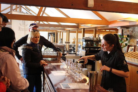 Barossa And Hahndorf Day Trip From Adelaide Including Wine Tasting And Lunch - Accommodation Gladstone 0