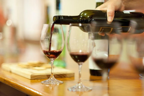 McLaren Vale And Glenelg Wine Tasting And Sightseeing (Half-day Afternoon) - Accommodation Gladstone 1