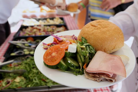 Fly & Cruise - Heli Package - Accommodation Gladstone 1