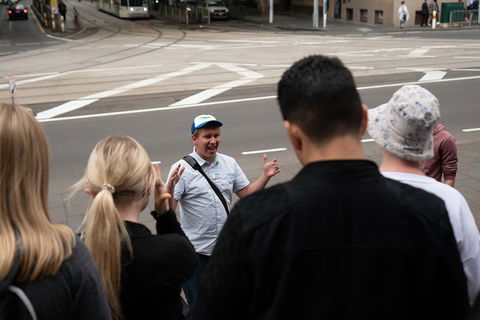 Complete Melbourne Walking Tour - Accommodation Gladstone 3