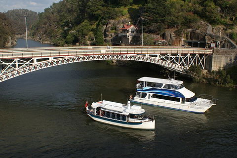 Cataract Gorge Cruise 11:30 Am - Accommodation Gladstone 1